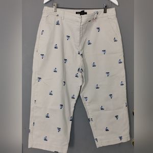 Briggs New York Embroidered Capri pants with sailboats